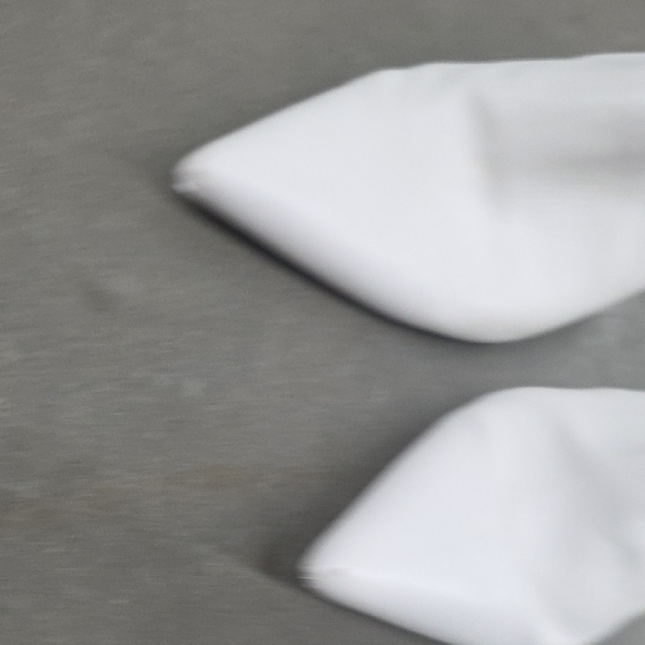 Stuart Weitzman Elegant White Women's Shoes - Picture 6 of 13